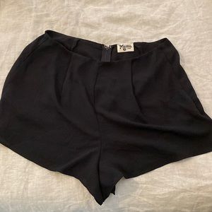 Show Me Your MuMu Sawyer Shorts